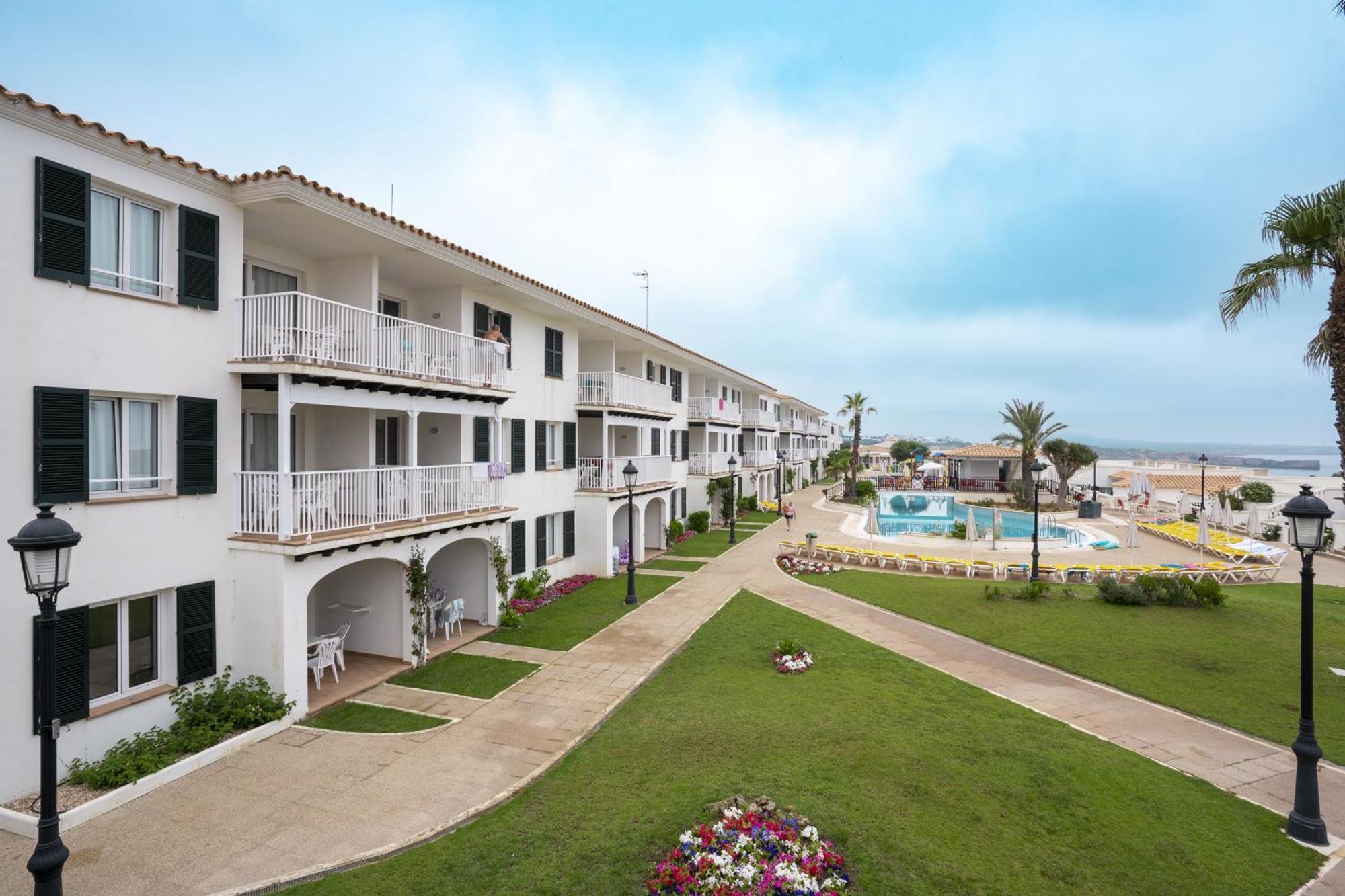 Seth Isla Paraiso Arenal d'en Castell Exterior foto